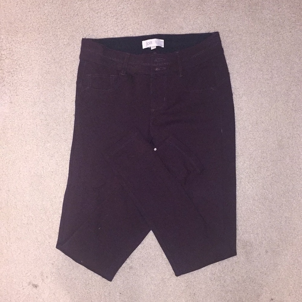 Skinny jeggings with back pockets. Size 3/26